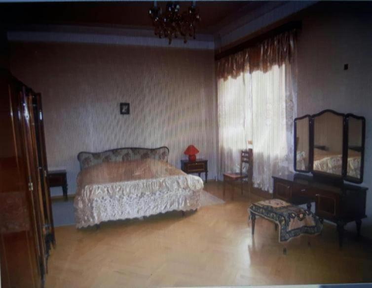 Guli Hotel Gori Ngoại thất bức ảnh