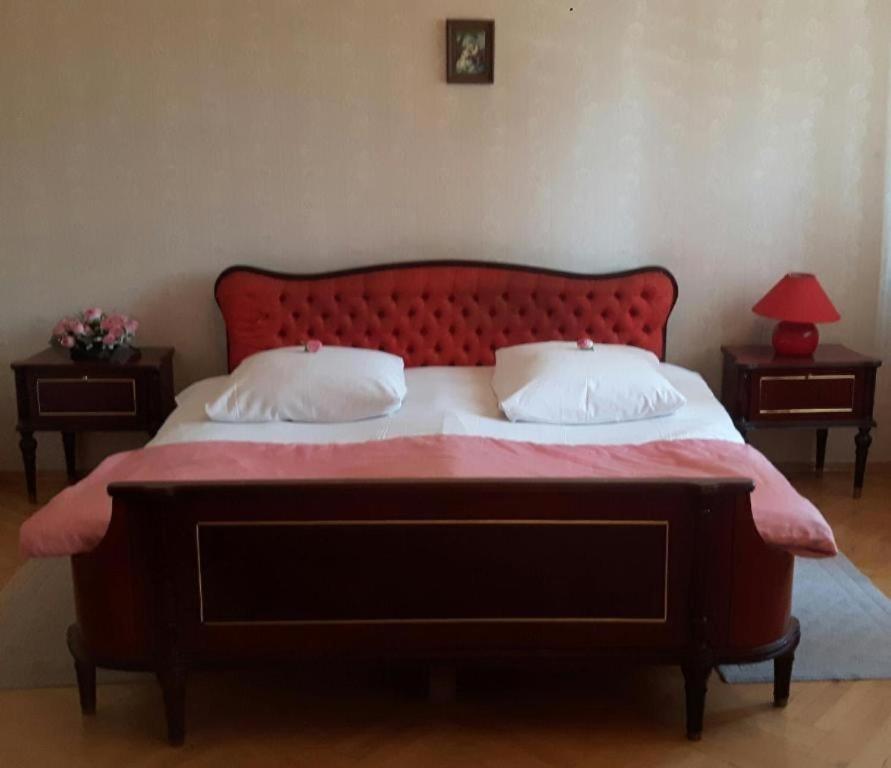 Guli Hotel Gori Ngoại thất bức ảnh